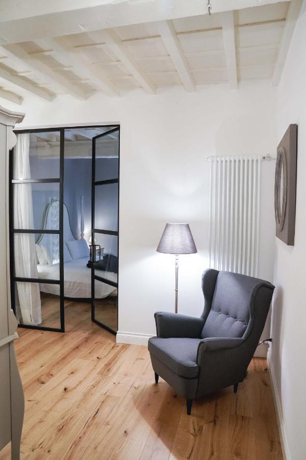 Art Apartment Black & White Suite 佛罗伦萨 外观 照片